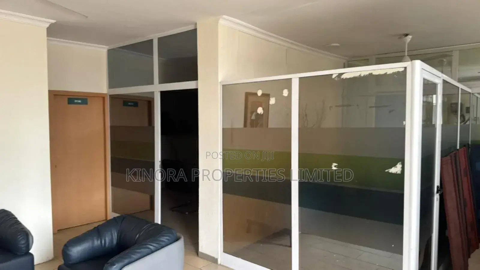 5bdrm Duplex in Tema for sale