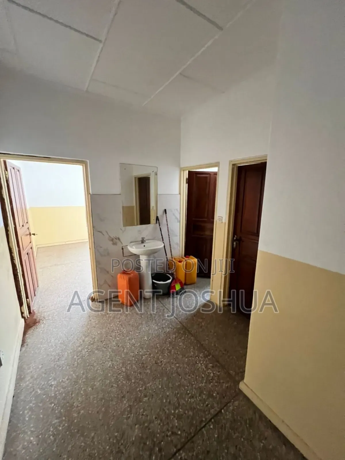 3bdrm House in Regimanuel Golden, Spintex for rent