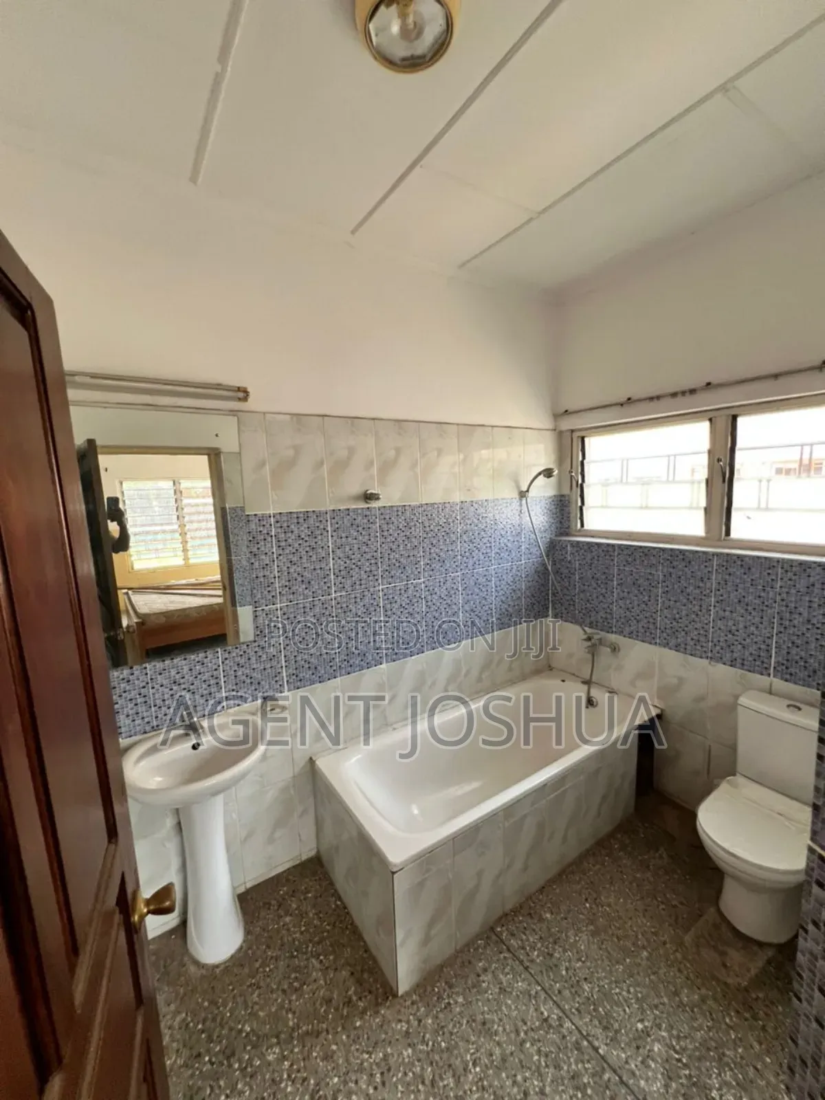 3bdrm House in Regimanuel Golden, Spintex for rent