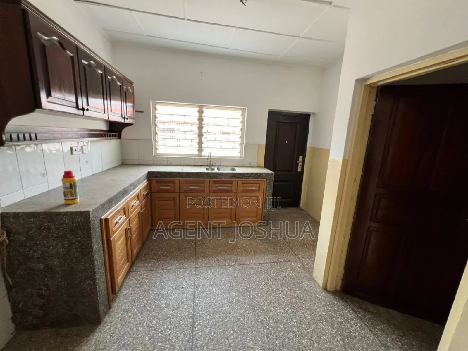 3bdrm House in Regimanuel Golden, Spintex for rent