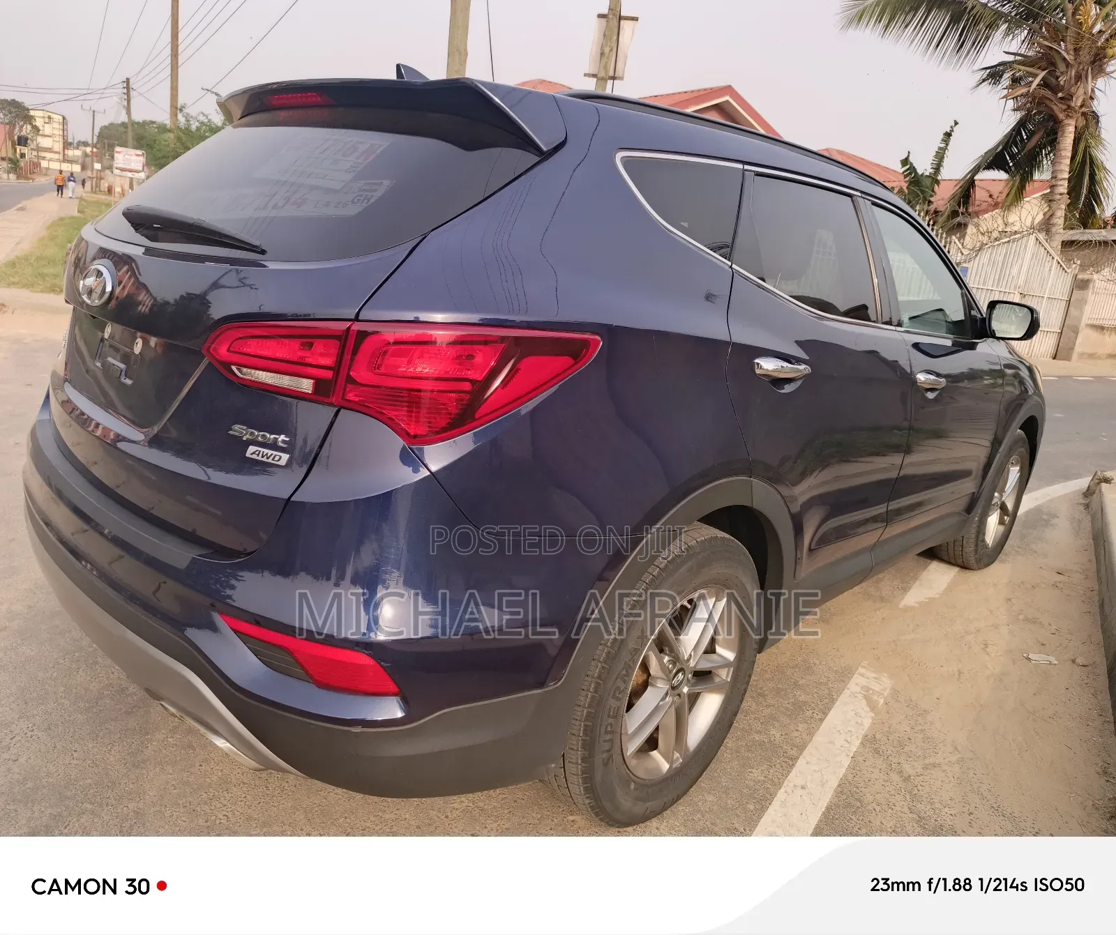 Hyundai Santa Fe SE AWD 2017 Blue