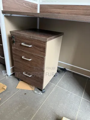 Office Cubicle_-4 Ways