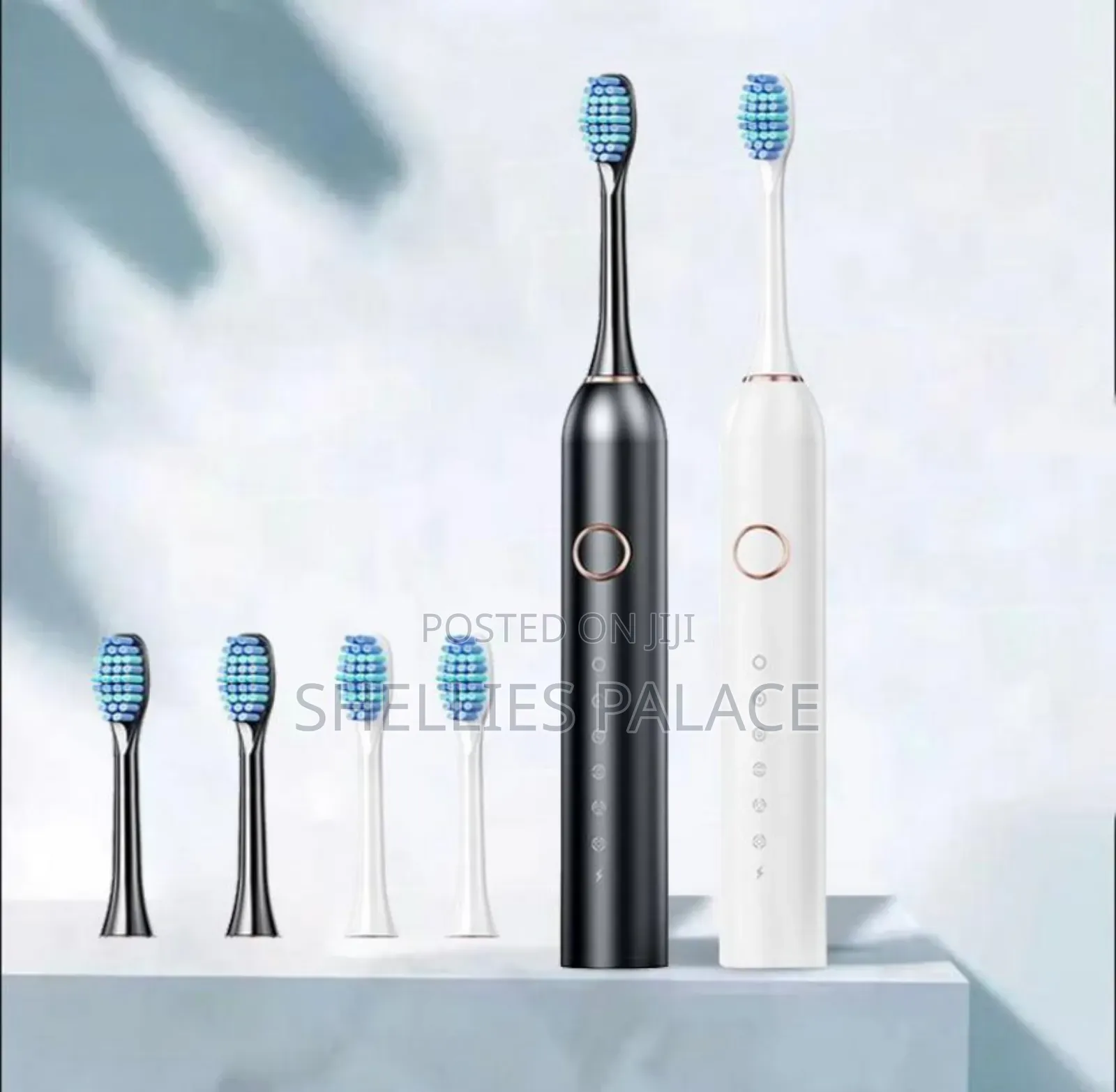 Electric Toothbrush Set, Comes With 4 Brush Heads