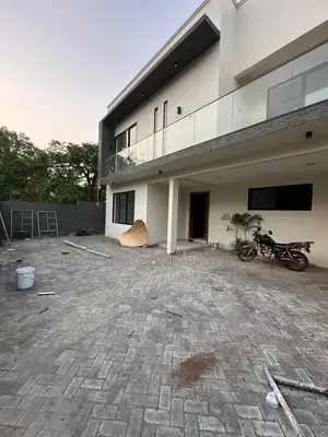 4bdrm House in Royal Footprints, East Legon for rent