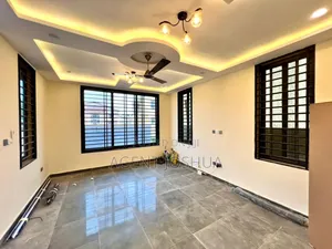 3bdrm House in Marivielle Home, Spintex for rent