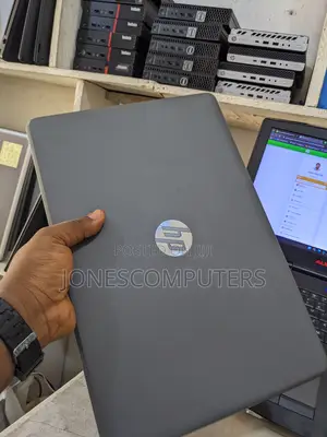 Laptop HP Pavilion 15 12GB Intel Core i3 HDD 1T
