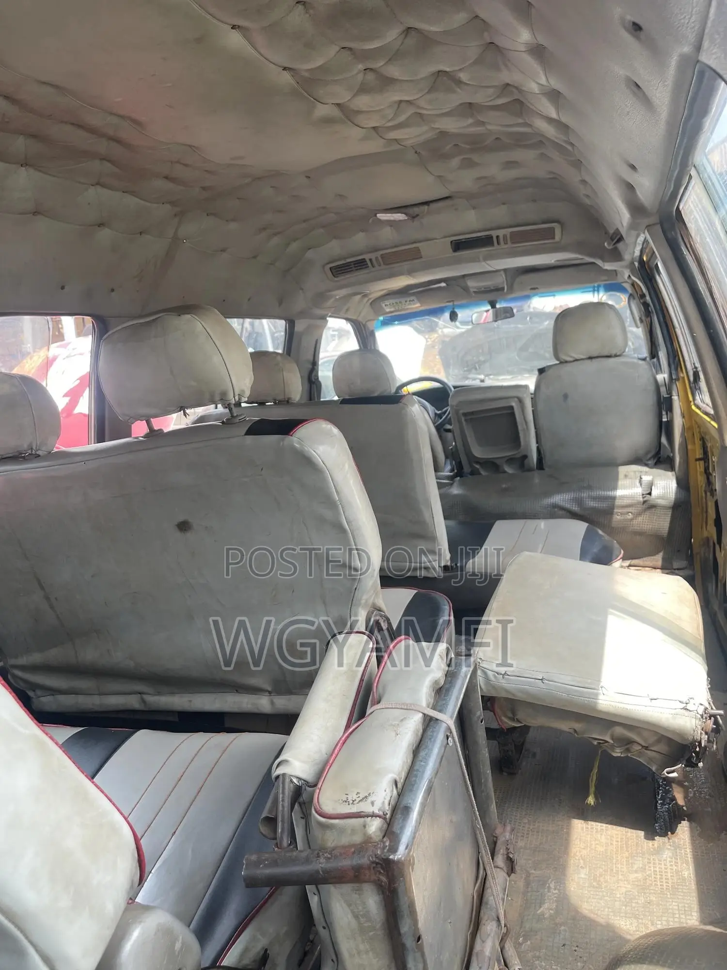 Kia Combi 2006 Yellow
