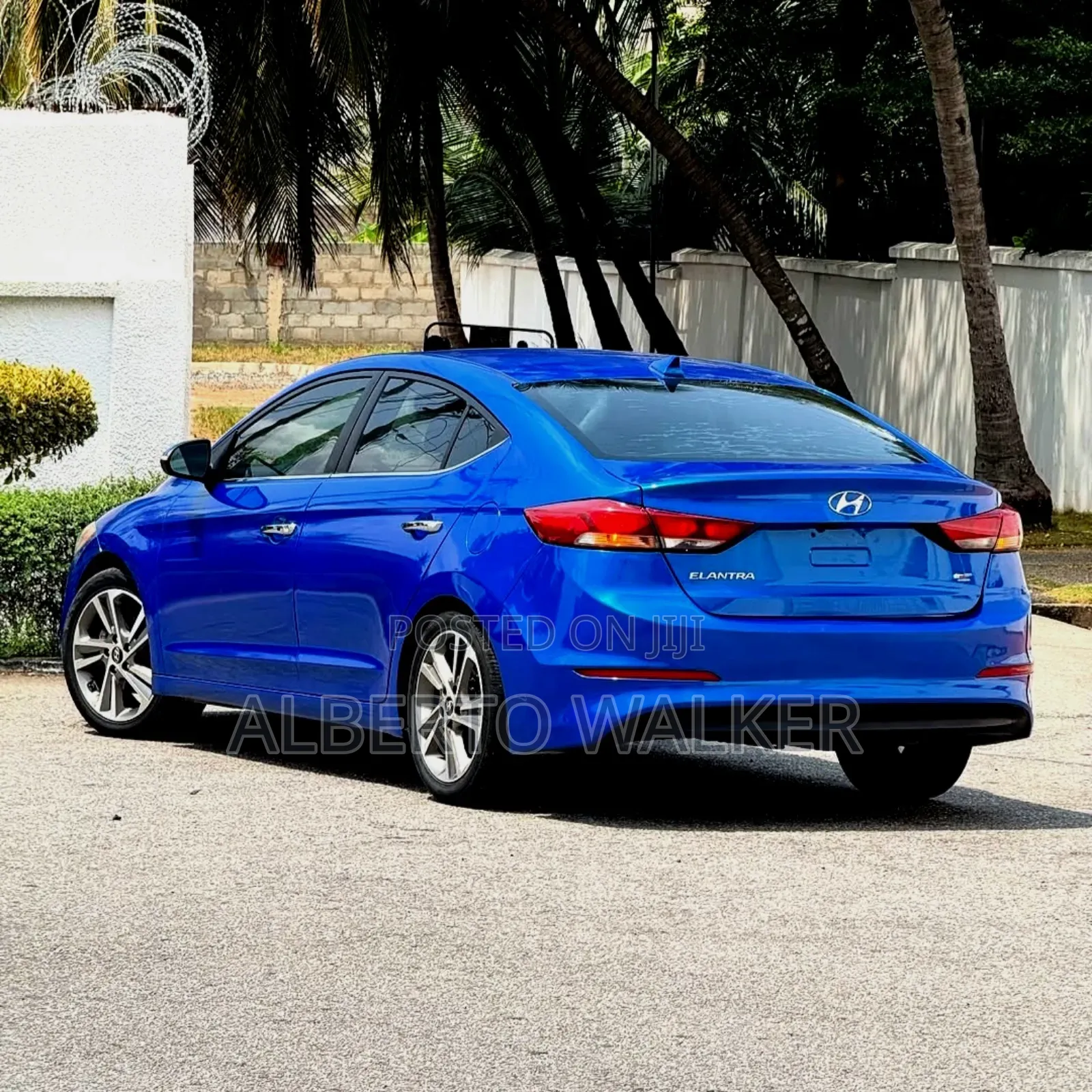 Hyundai Elantra 2017 Blue