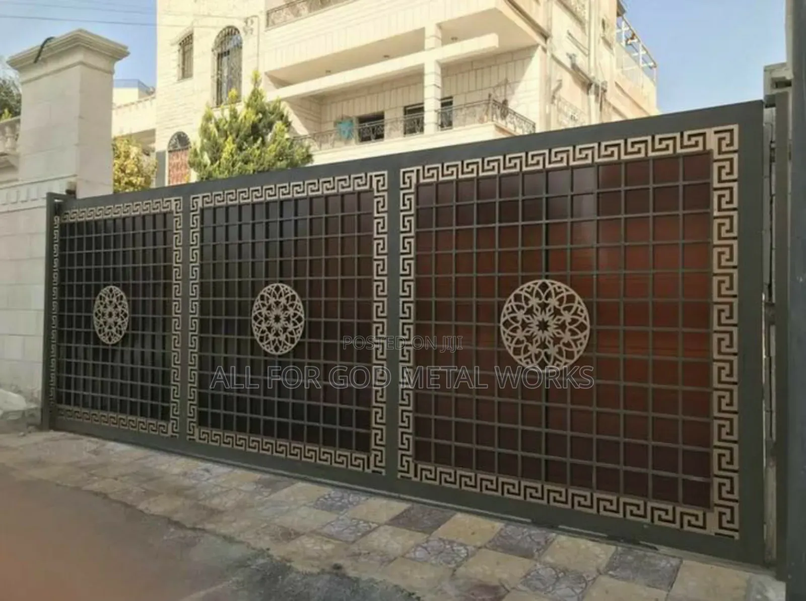 Gavinniced Design Gate