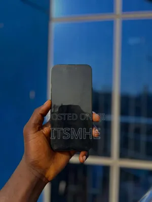 Apple iPhone 16 Plus 256 GB Black