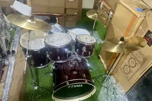 Tama 5 Complete Drum Set [3 Cymbals]