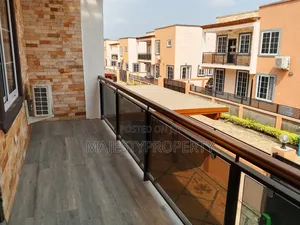 3bdrm Duplex in East Airport, Spintex for rent