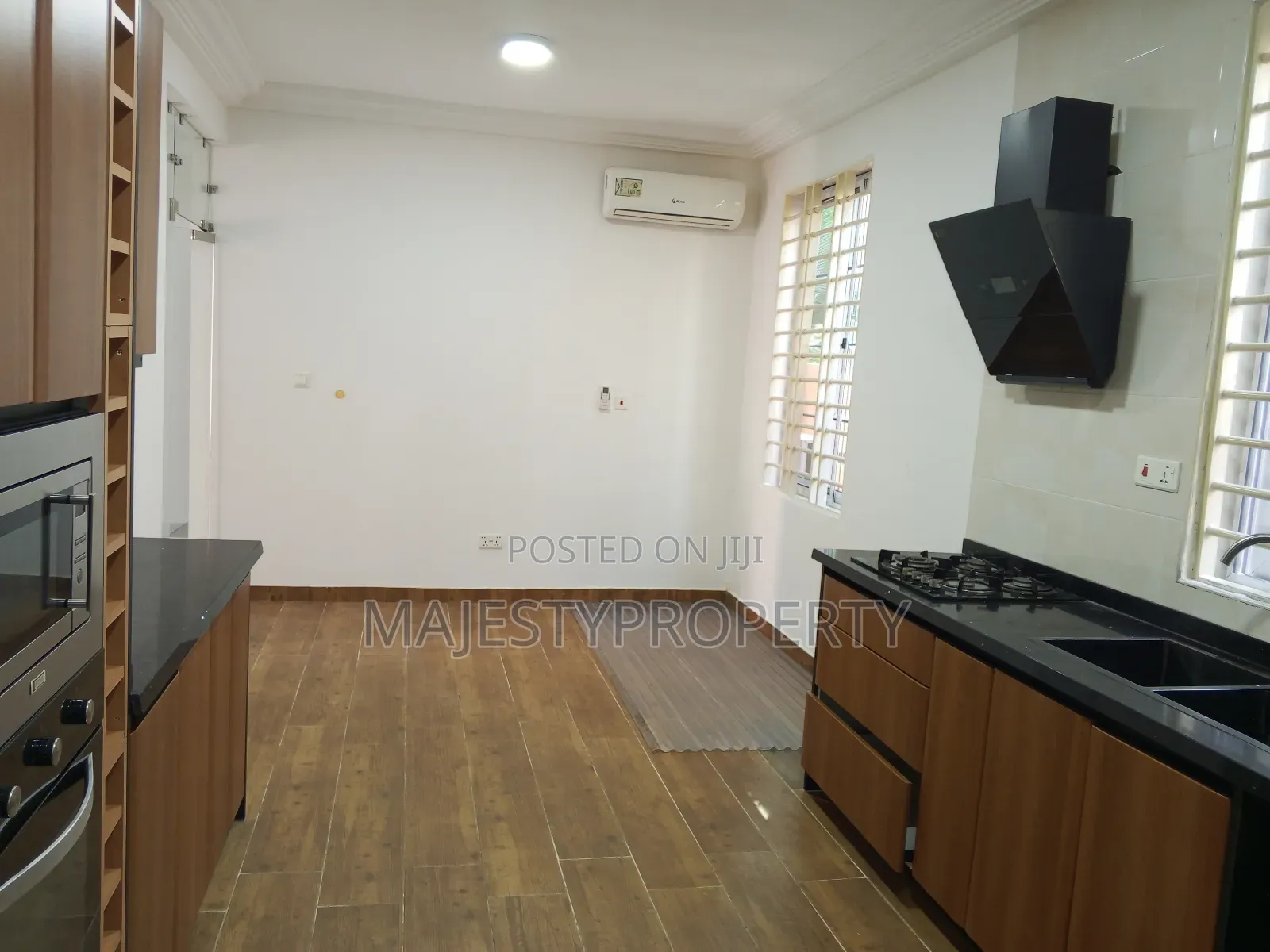 3bdrm Duplex in East Airport, Spintex for rent