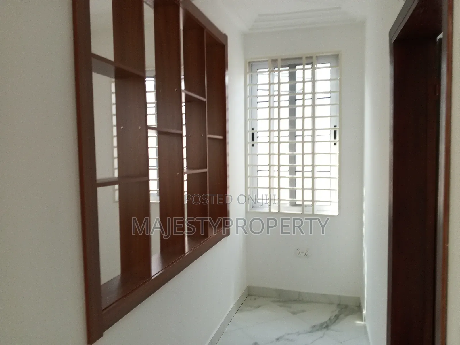 3bdrm Duplex in East Airport, Spintex for rent