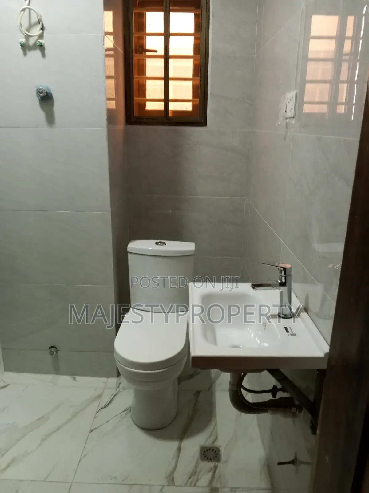 5bdrm Duplex in Manet, Spintex for rent