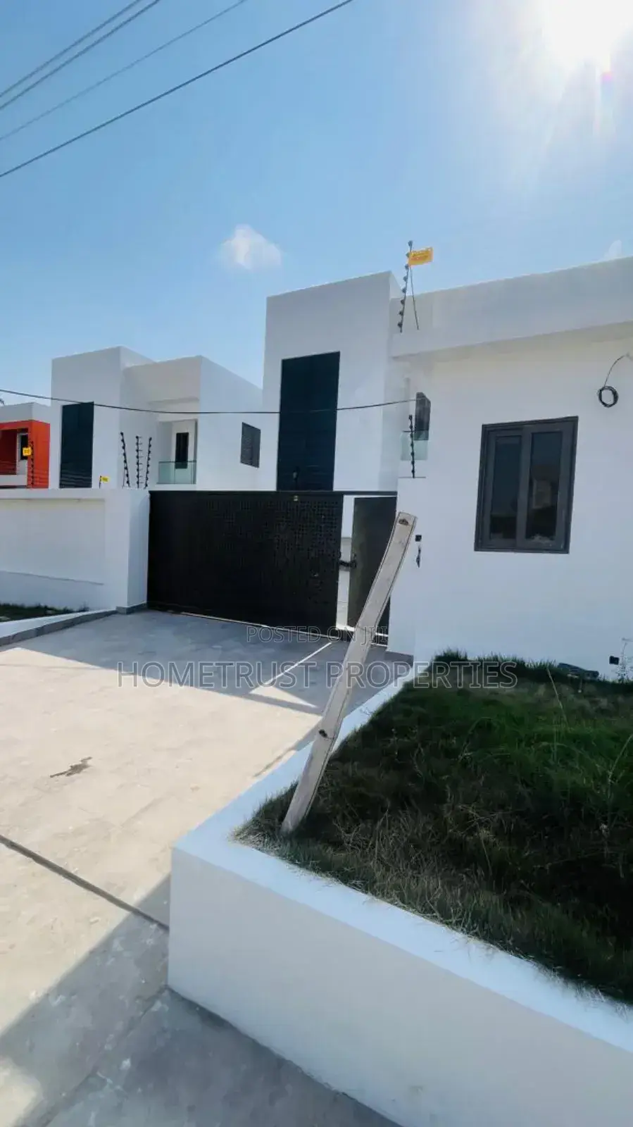 4bdrm Duplex in Hometrust Properties, Abelemkpe for sale