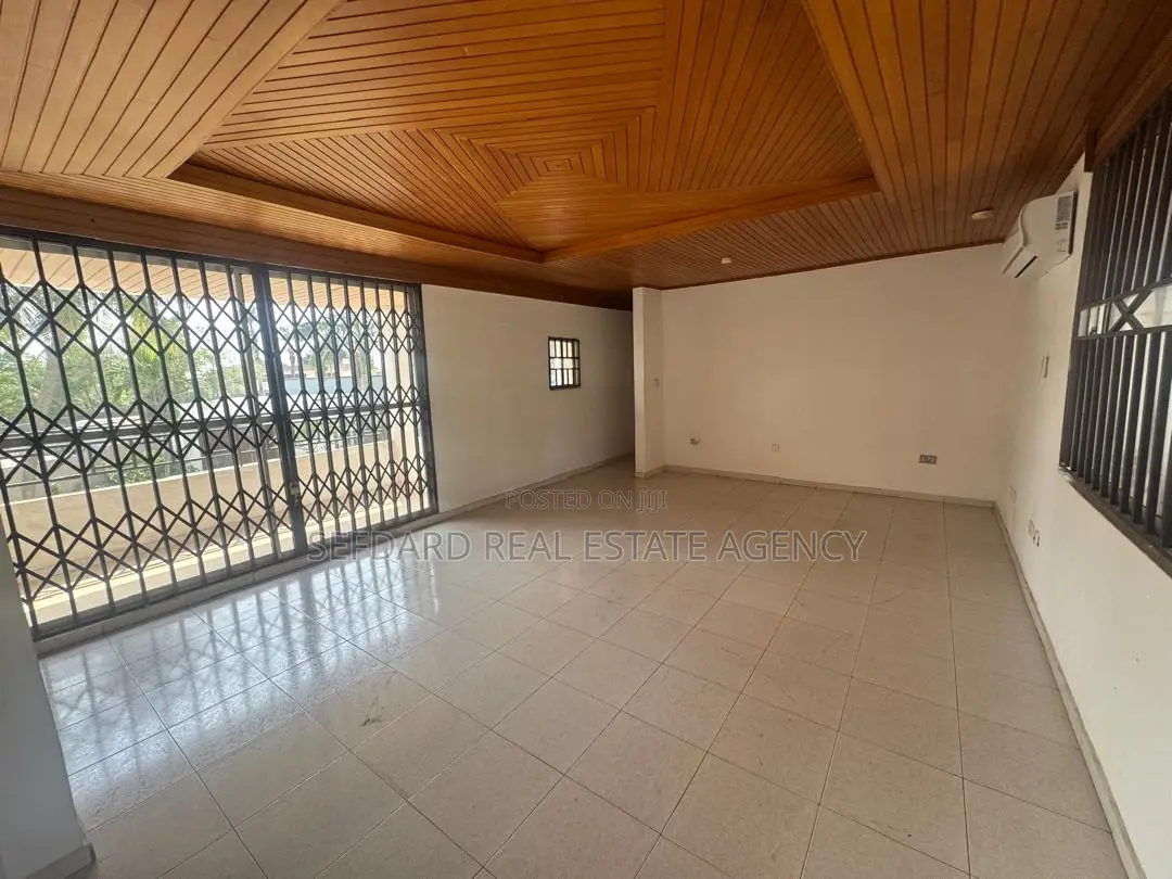 5bdrm House in Abelemkpe for rent