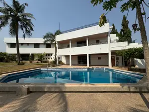 5bdrm House in Abelemkpe for rent