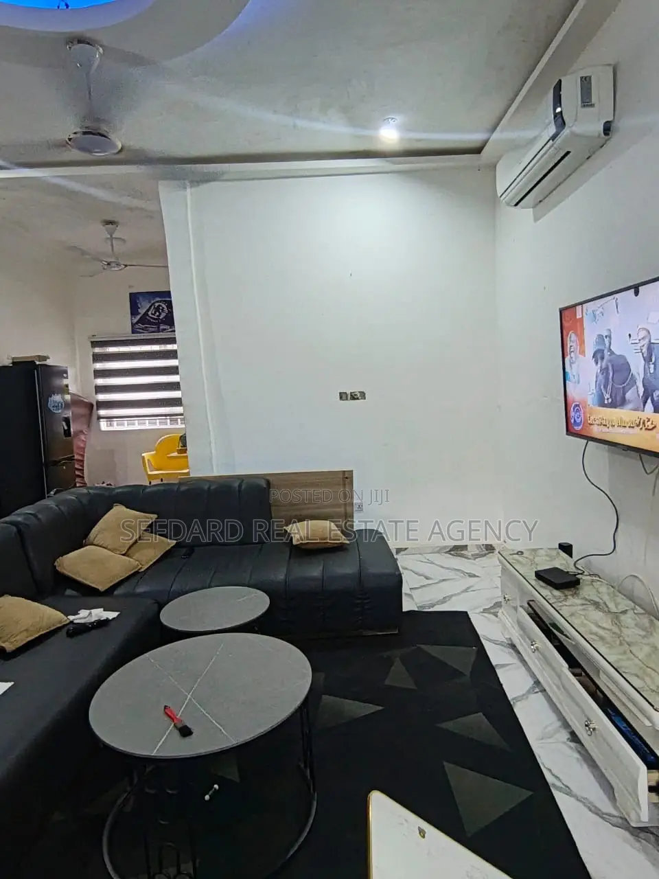 8bdrm Apartment in Ablekuma for sale