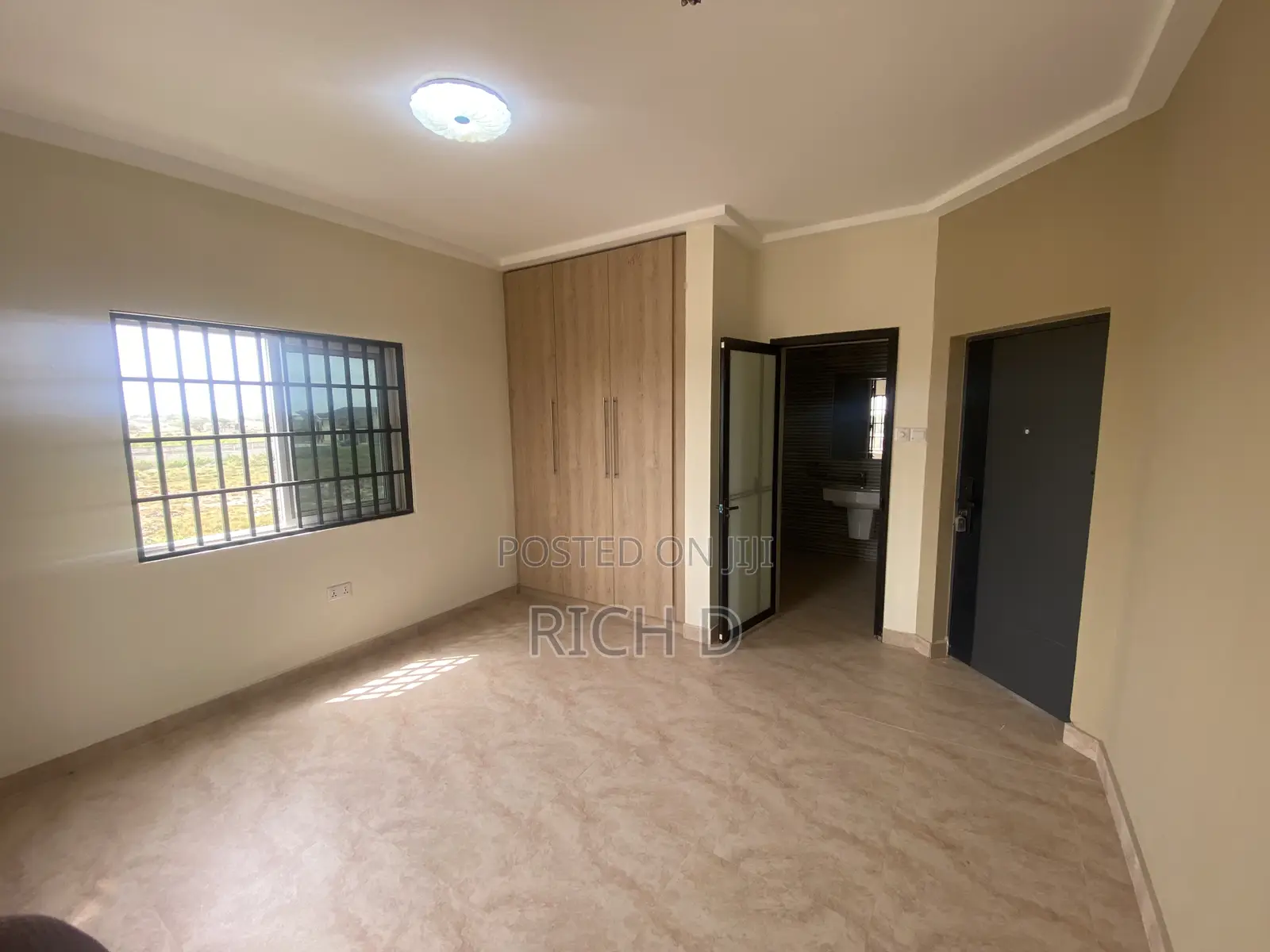 2bdrm Apartment in Prampram for rent