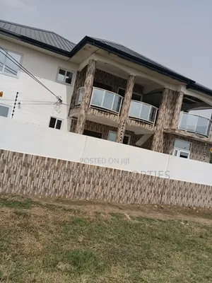 3bdrm Apartment in Amanfro, Adenta for rent