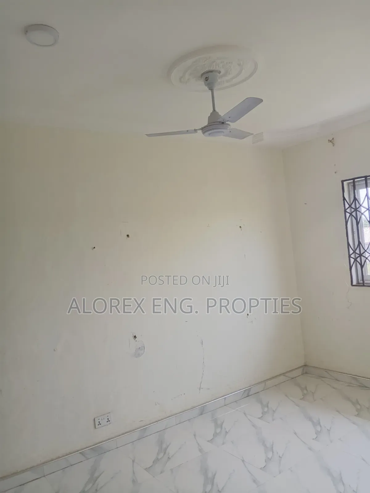 3bdrm Apartment in Amanfro, Adenta for rent