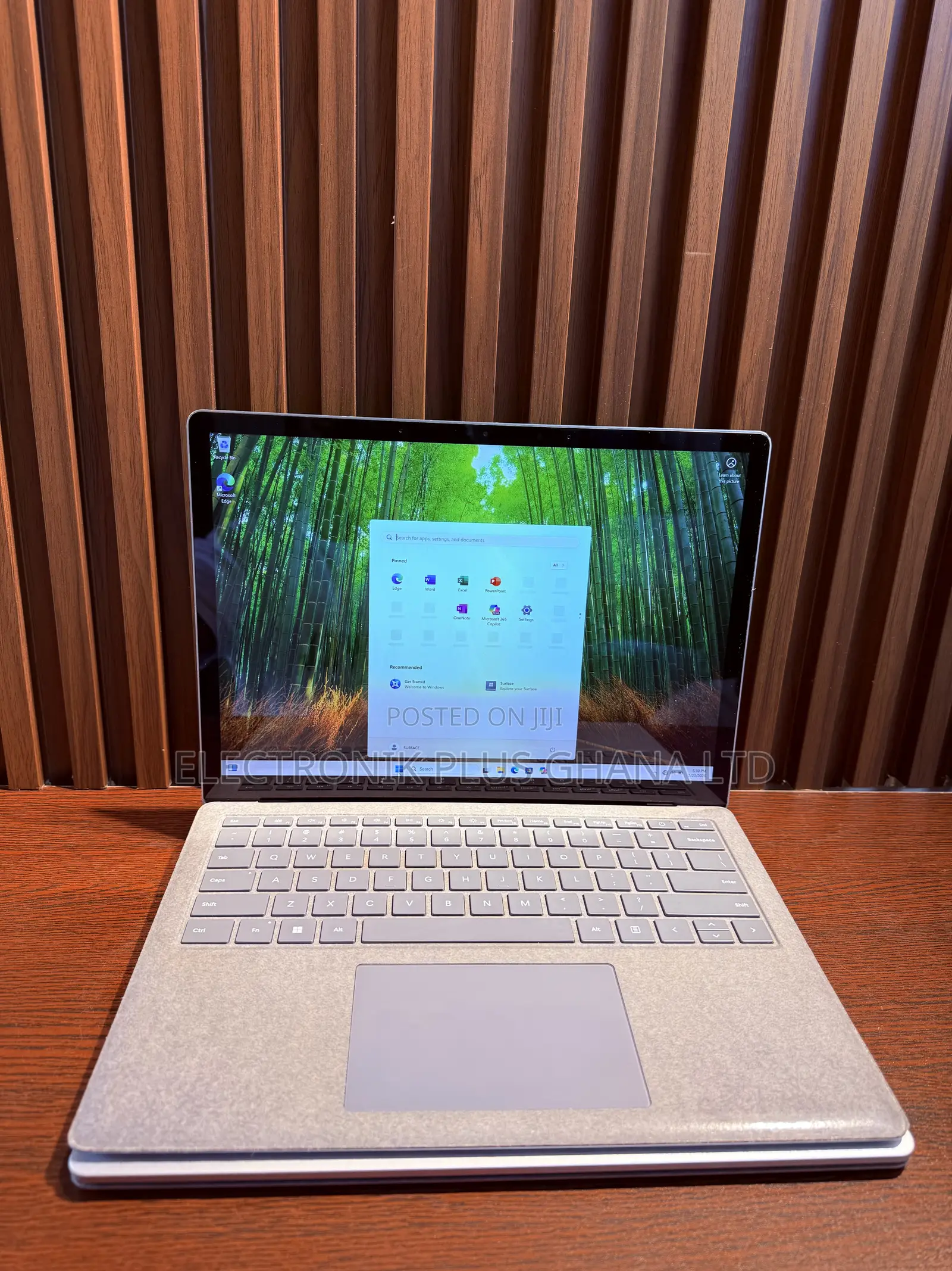 Laptop Microsoft Surface Laptop 5 8GB Intel Core i5 SSD 256GB