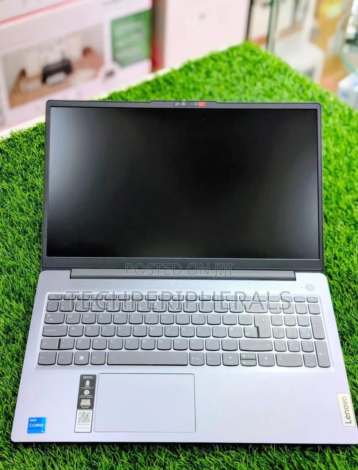 New Laptop Lenovo Ideapad 3 8GB Intel Core i5 SSD 512GB