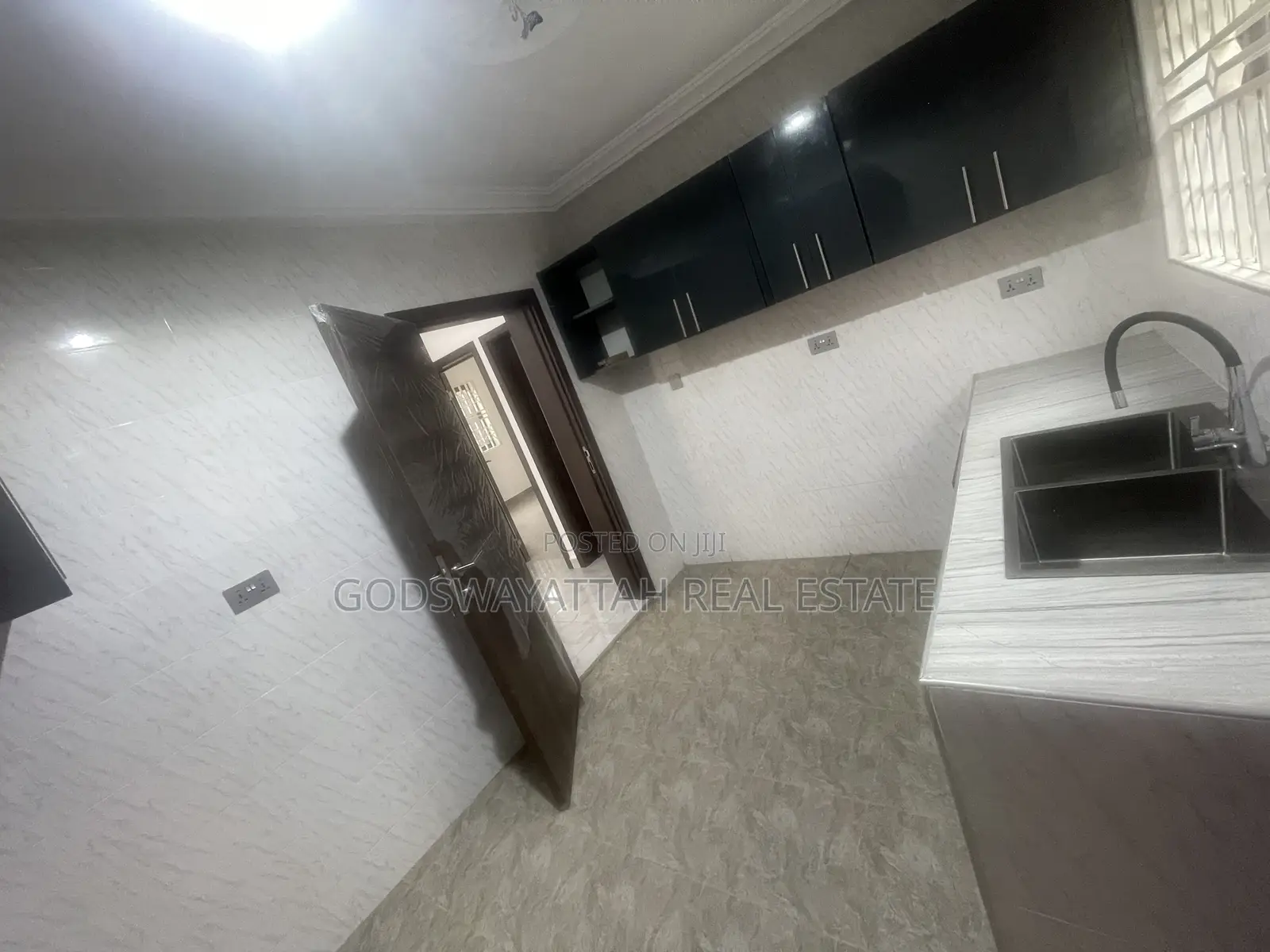 3bdrm Apartment in East Legon, Adjiriganor for rent