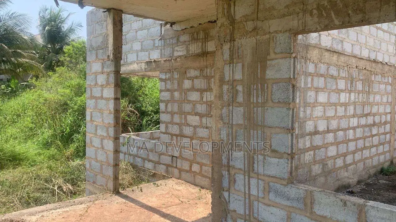 3bdrm House in Madev Realty, Kasoa for sale