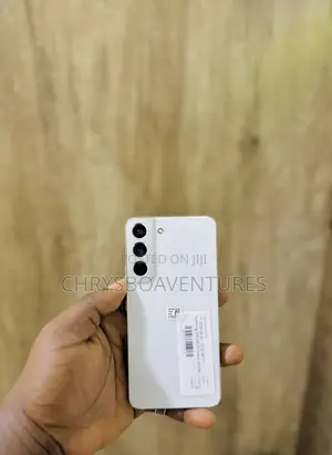 Samsung Galaxy S22 5G 128 GB White