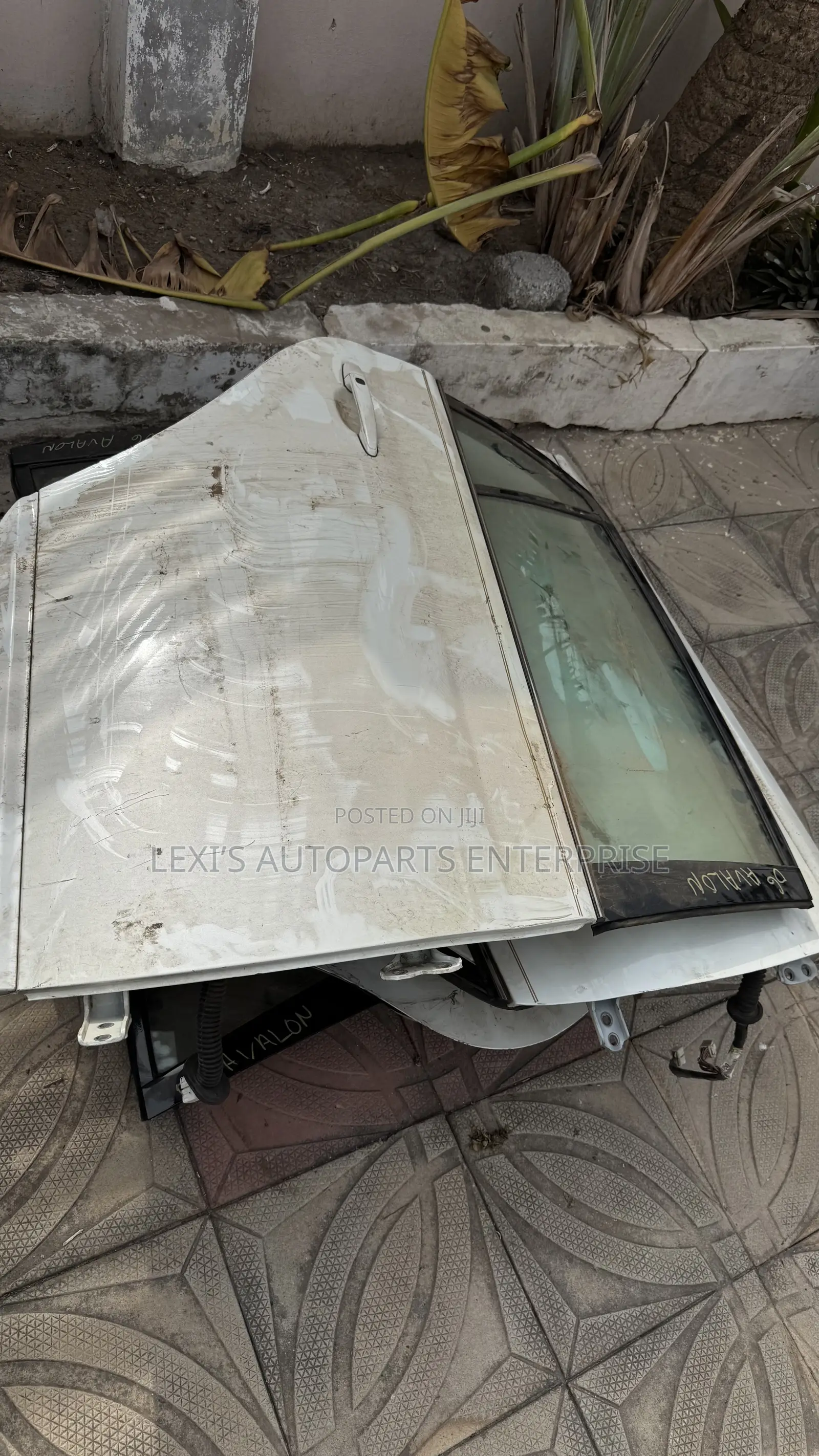 Toyota Avalon 2006,2007,2008,2009,2010 Doors Set Available