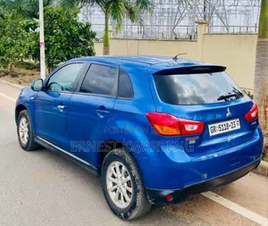 Mitsubishi RVR 2016 Blue