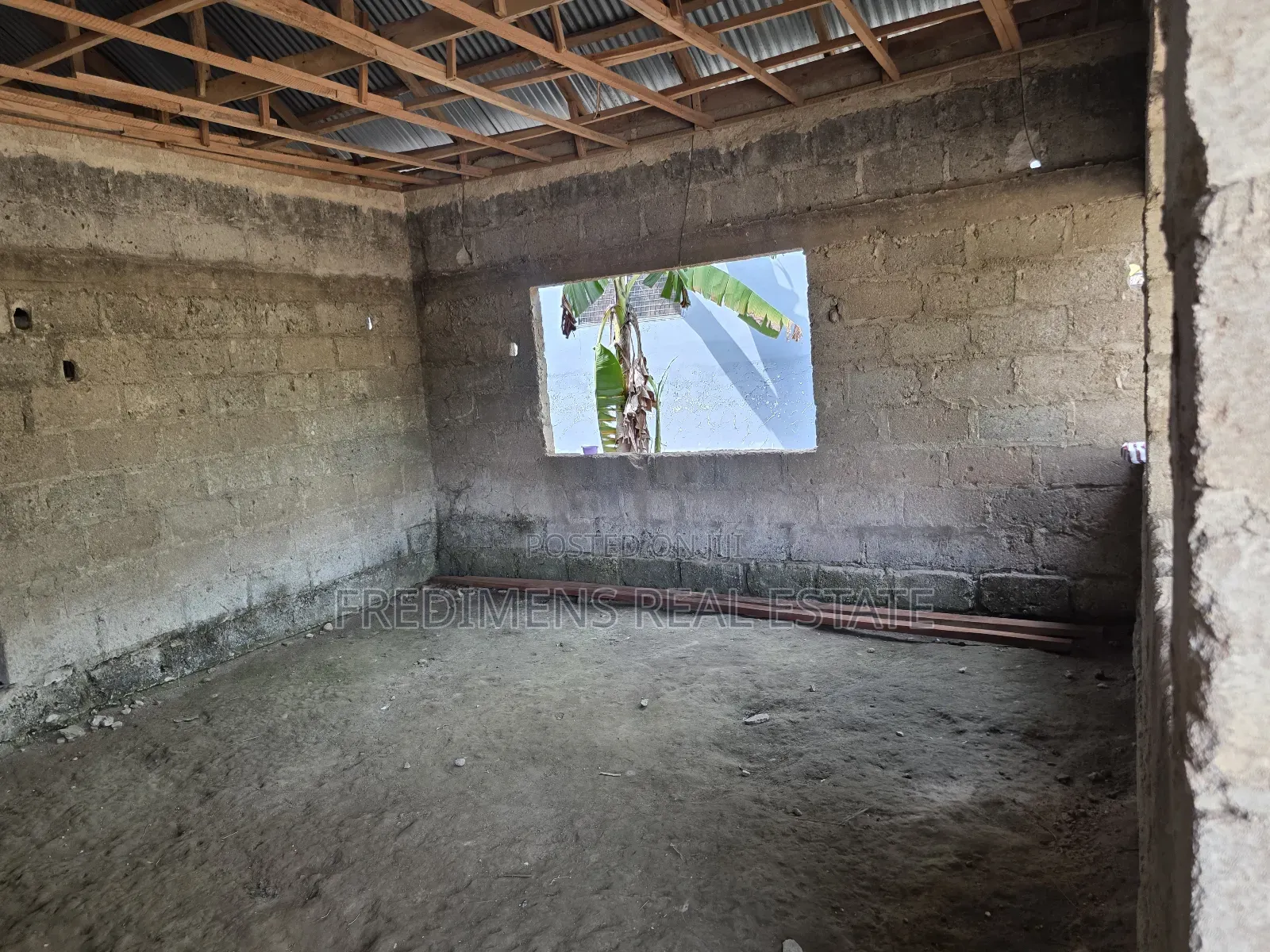 4bdrm House In Fredimens Real, Atwima Kwanwoma For Sale