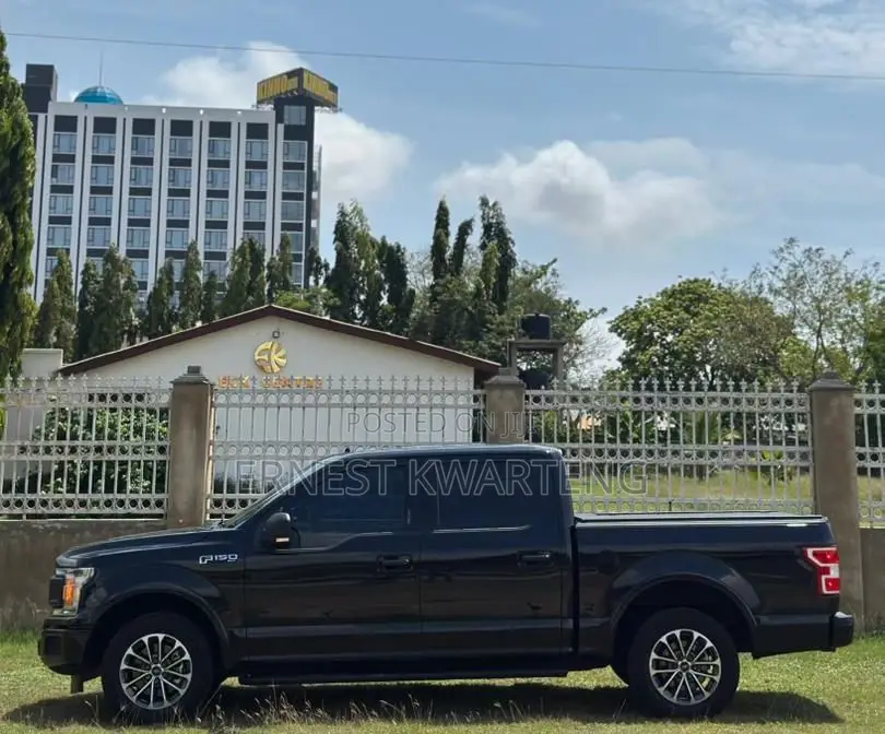 Ford F-150 2020 Black