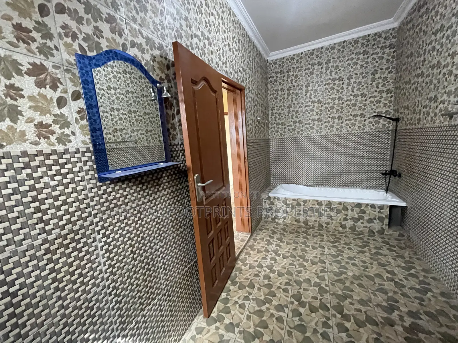 5bdrm House in Royal Footprints, Oyarifa for rent