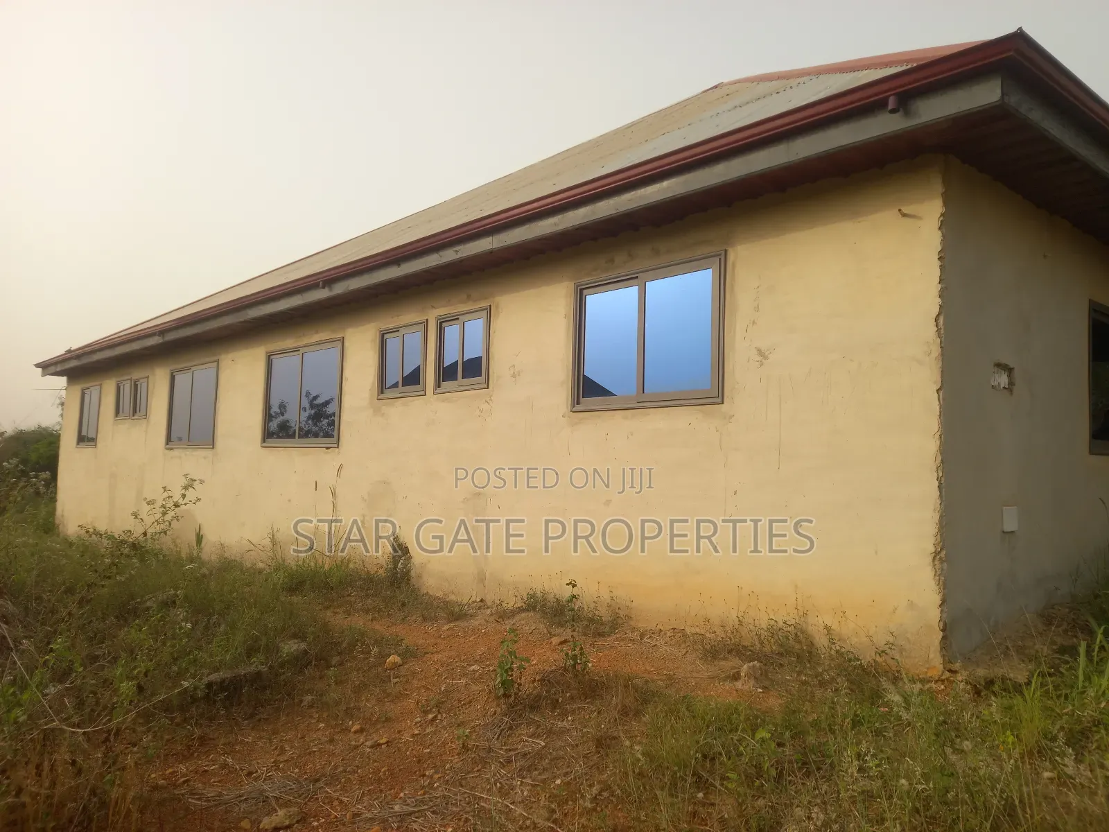 8 Bedrooms Hostel for Sale at Jachie Pramso ( Nursing School)
