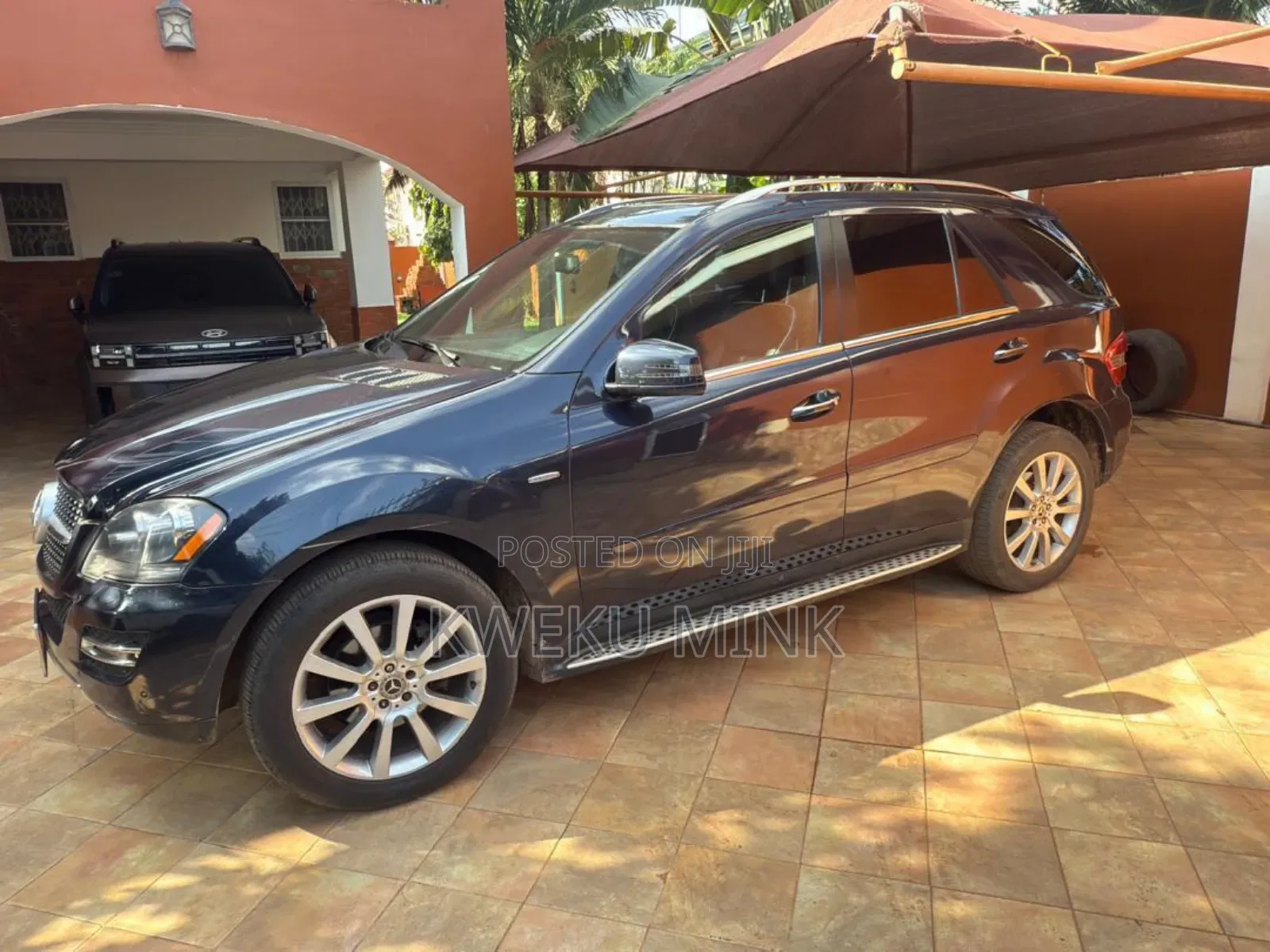 Mercedes-Benz M Class 2011 Blue