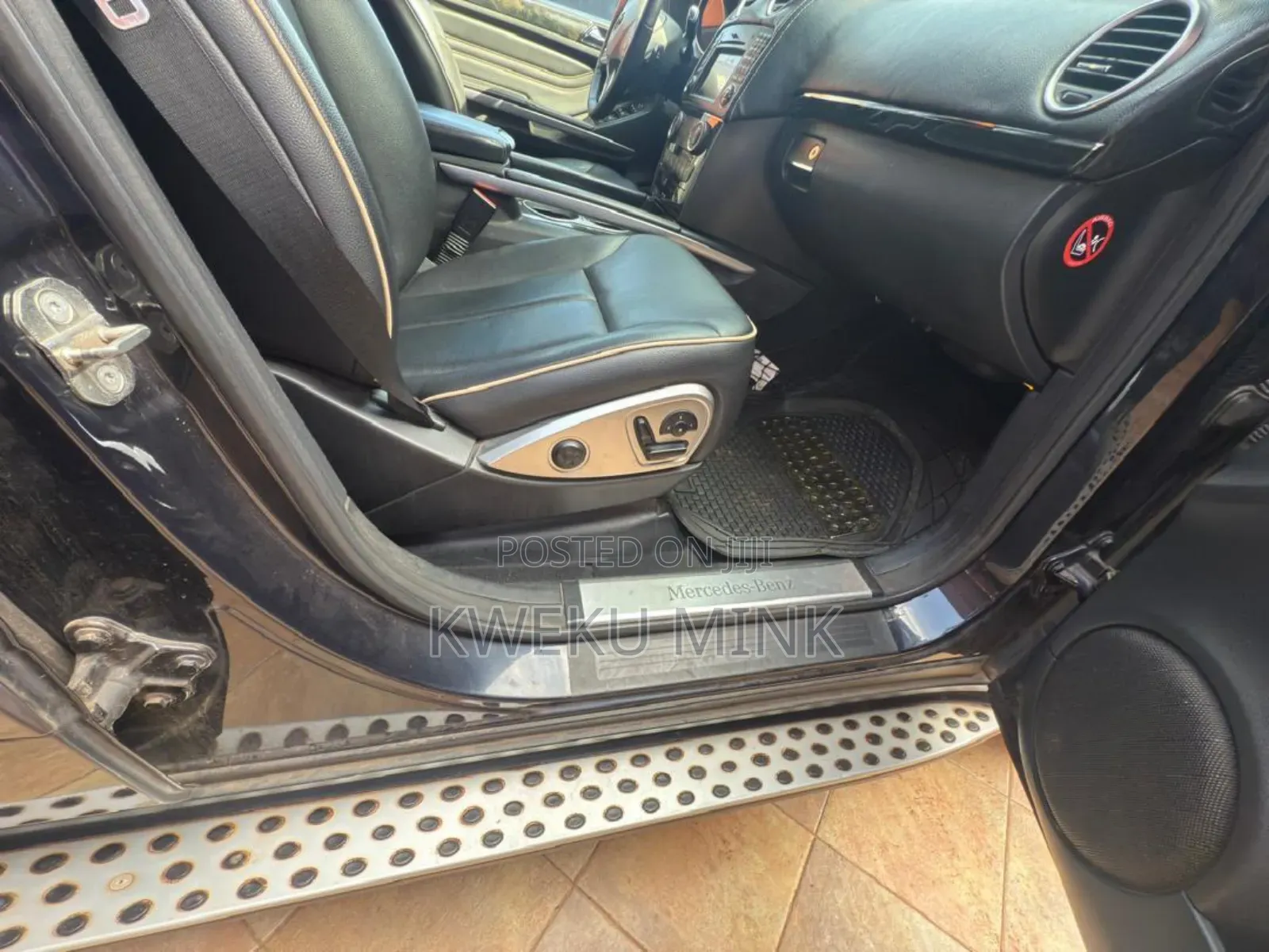 Mercedes-Benz M Class 2011 Blue