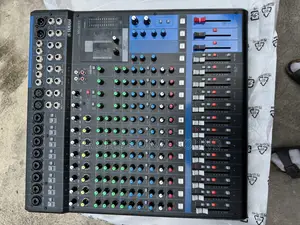 Yamaha Mg16xu 16-Channel Mixer.