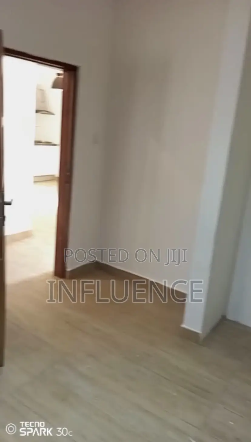 1bdrm Apartment in Accra Mall Area, East Legon for rent