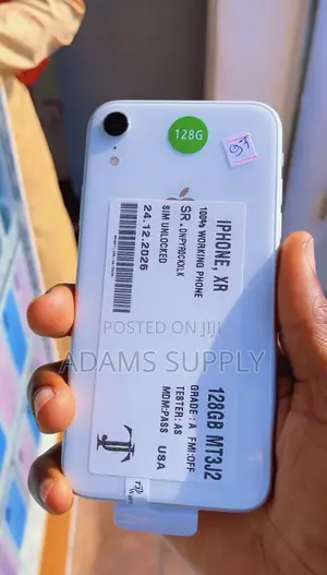 Apple iPhone XR 128 GB White