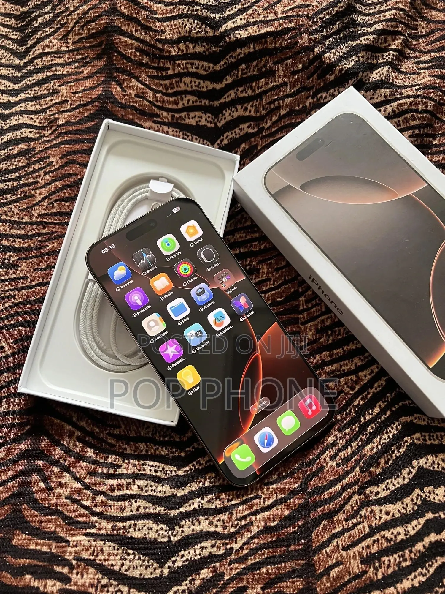 Apple iPhone 16 Pro Max 256 GB Gold