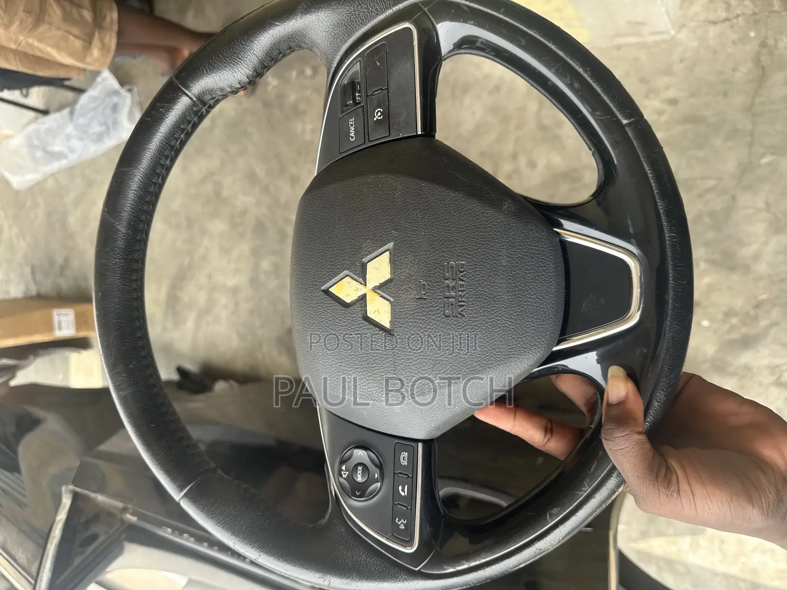 Mitsubishi Outlander Steering Wheel