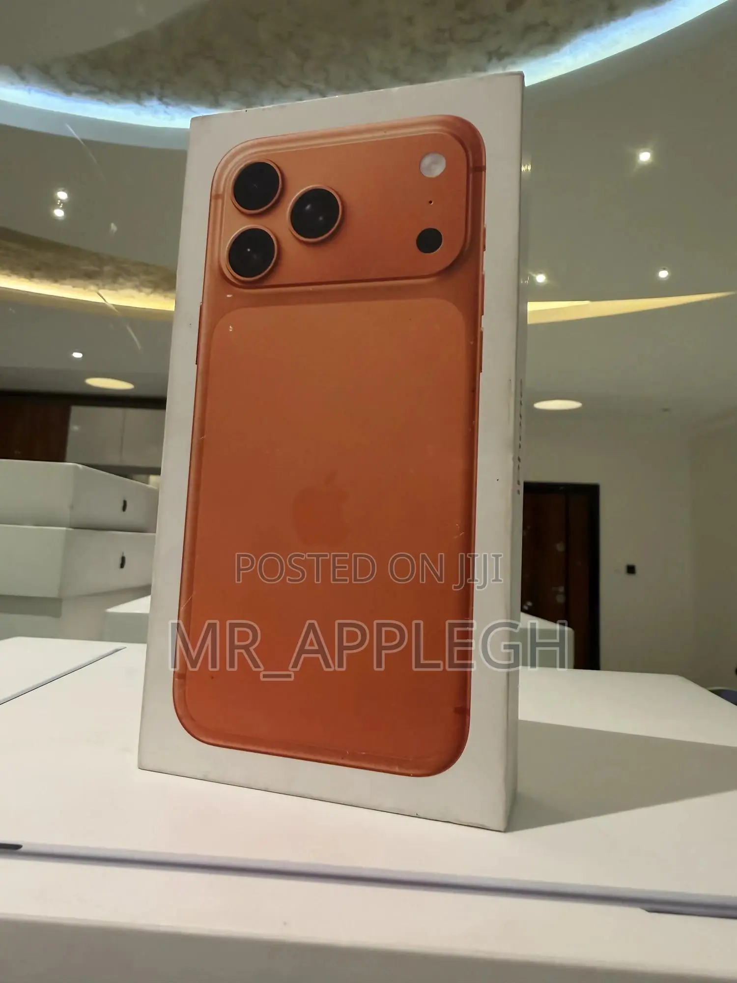 New Apple iPhone 17 Pro Max 256 GB Orange
