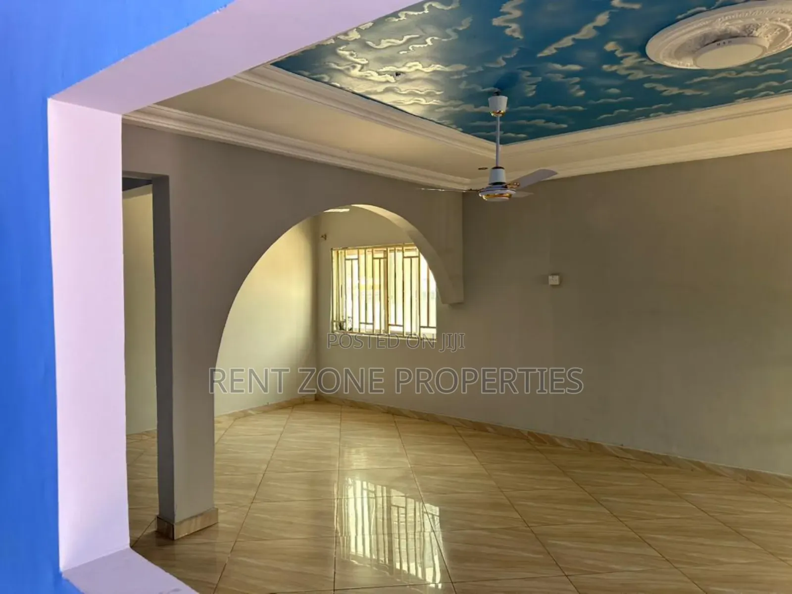 5bdrm Maisonette in Ofankor for rent
