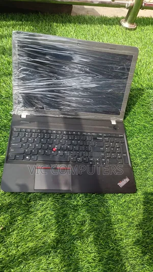 Laptop Lenovo ThinkPad Edge E550 8GB Intel Core i5 HDD 500GB