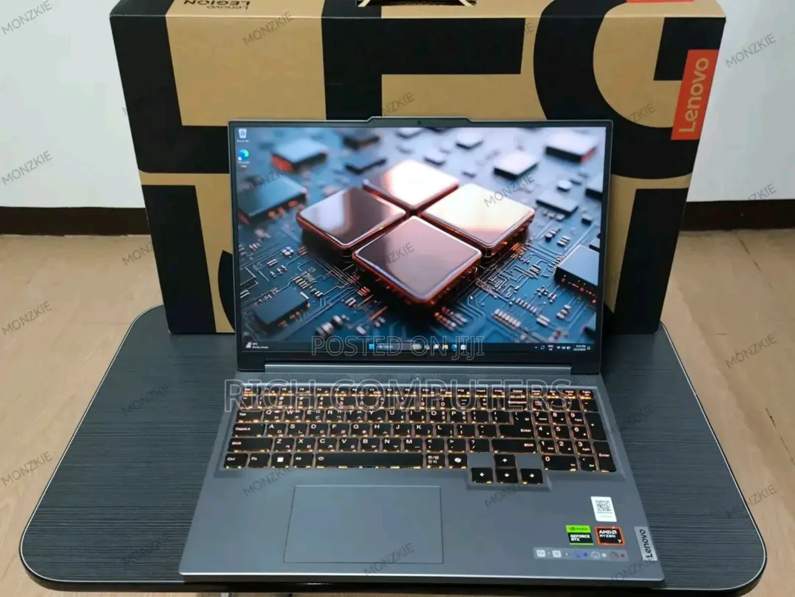 New Laptop Lenovo 500e 16GB AMD Ryzen 7 SSD 1T