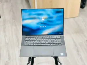 New Laptop Dell XPS 13 16GB Intel Core i7 SSD 512GB