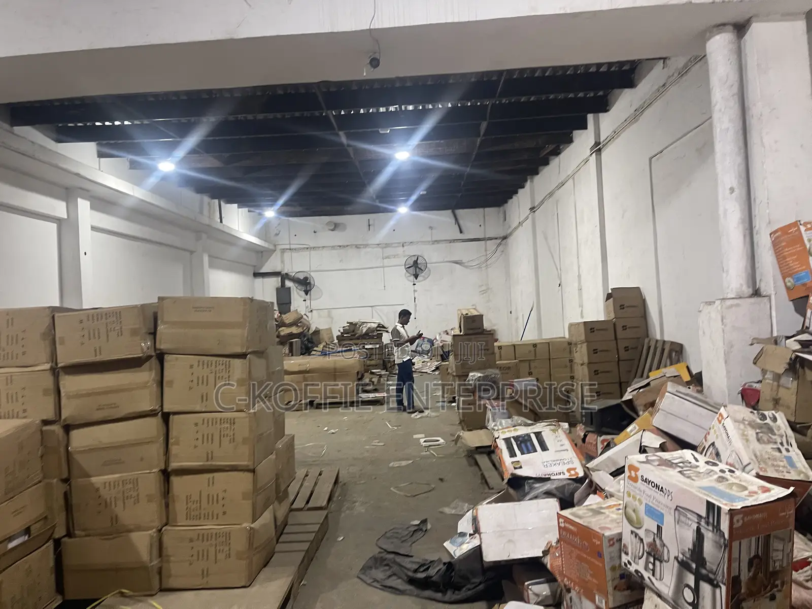 400 SQM Warehouse at North Kaneshie Industrial Area for Rent
